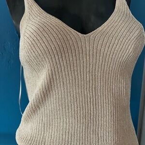 New Forever 21 Gold sweater Ribbed Knit Tank large